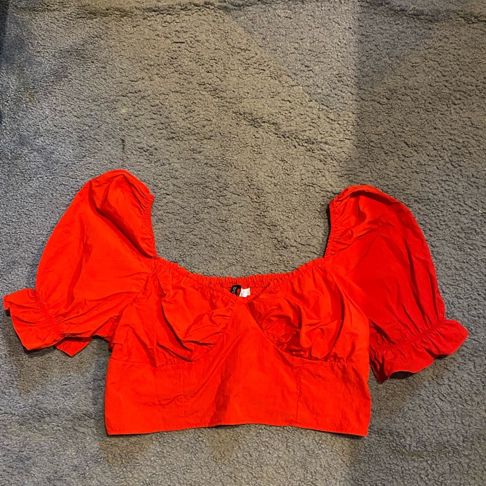 Red top, NWOT!